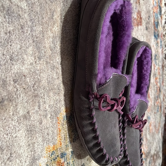 LL Bean Suede slippers - Picture 4 of 4